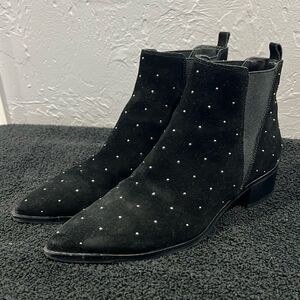 🔥🔥Marc Fisher Mlyanaba Black suede studded ankle bootie - Size 9M - PERFECT!